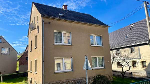 Außenansicht - Zweifamilienhaus in 09306 Königshain-Wiederau mit 144m² kaufen