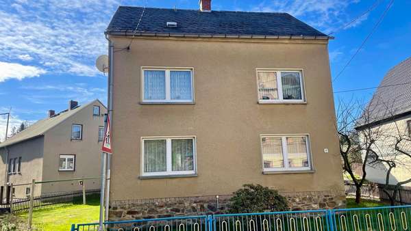 Frontansicht - Zweifamilienhaus in 09306 Königshain-Wiederau mit 144m² kaufen