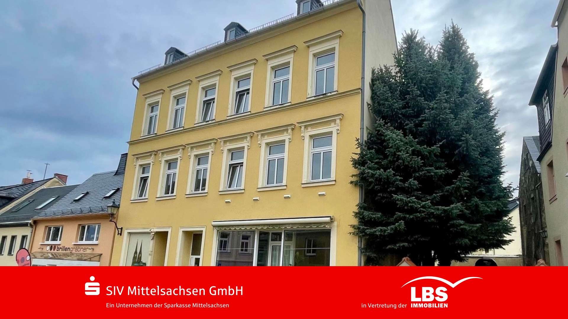 Straßenansicht  - Mehrfamilienhaus in 09217 Burgstädt mit 310m² kaufen