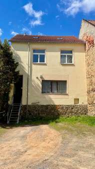 Rückansicht Hintergebäude  - Wohn- / Geschäftshaus in 09328 Lunzenau mit 248m² als Kapitalanlage kaufen