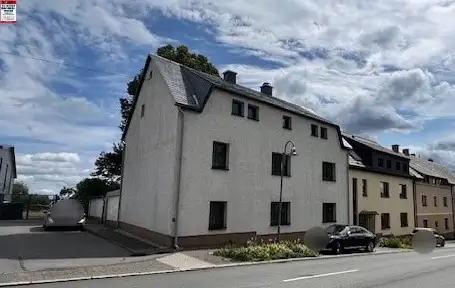 Solides Zweifamilienhaus im Erzgebirge