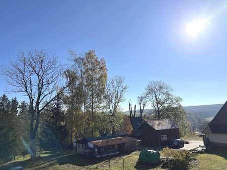 Blick vom Balkon  - Einfamilienhaus in 09526 Olbernhau mit 115m² kaufen