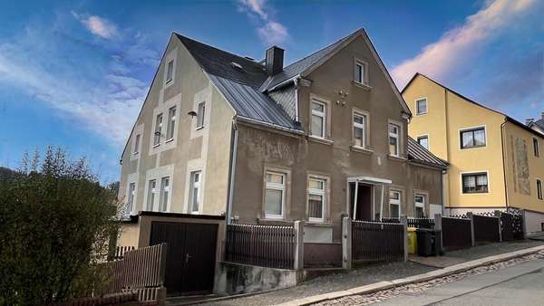 null - Zweifamilienhaus in 09468 Geyer mit 181m² kaufen