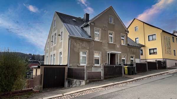 null - Zweifamilienhaus in 09468 Geyer mit 181m² kaufen