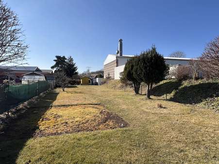 Garten - Doppelhaushälfte in 08289 Schneeberg mit 116m² kaufen