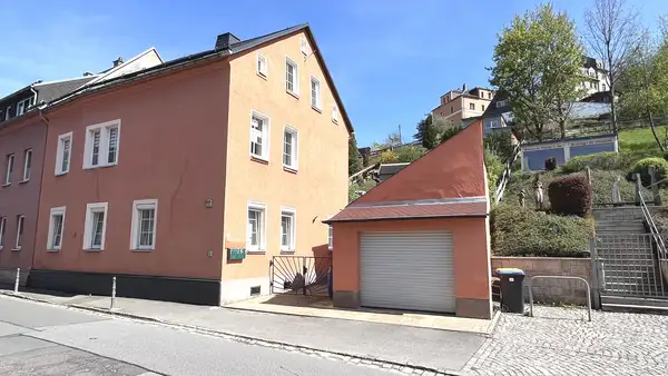 EFH mit ELW in ruhiger zentraler Lage
