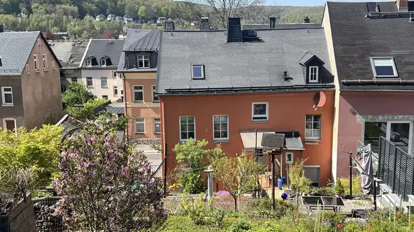 EFH mit ELW in ruhiger zentraler Lage