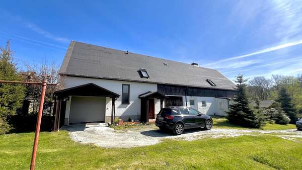 Frontansicht Frontansicht - Zweifamilienhaus in 09430 Drebach mit 130m² kaufen