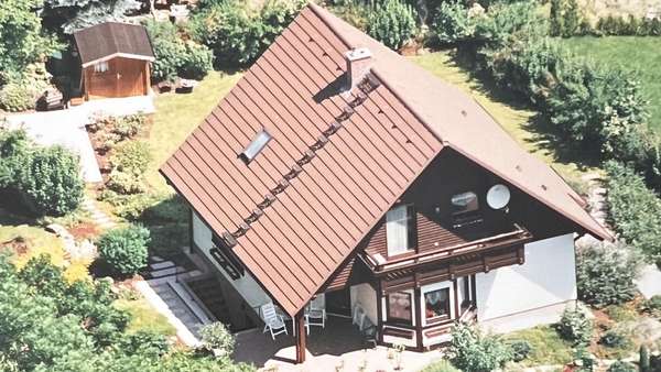 Vogelperspektive Vogelperspektive - Einfamilienhaus in 09471 Königswalde mit 120m² kaufen