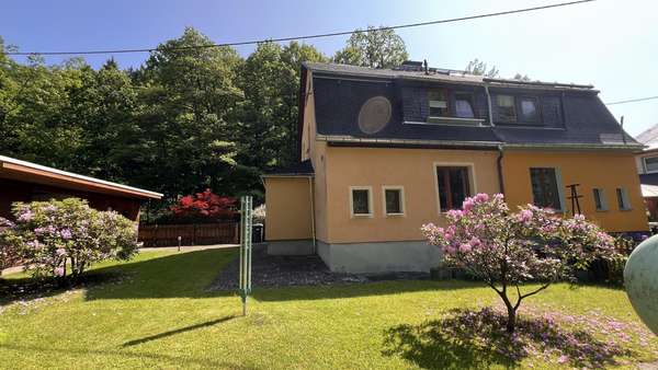 Doppelhaushälfte in 09439 Amtsberg mit 83m² kaufen