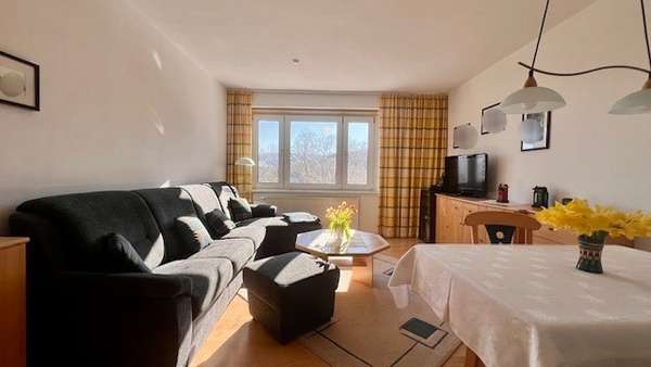 Wohnzimmer Wohnzimmer - Etagenwohnung in 09484 Kurort Oberwiesenthal mit 57m² als Kapitalanlage kaufen