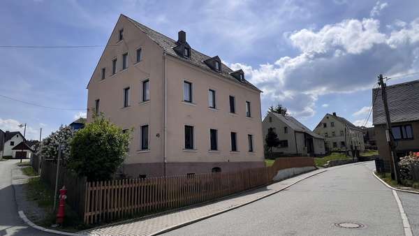 Zweifamilienhaus in 08297 Zwönitz mit 215m² kaufen