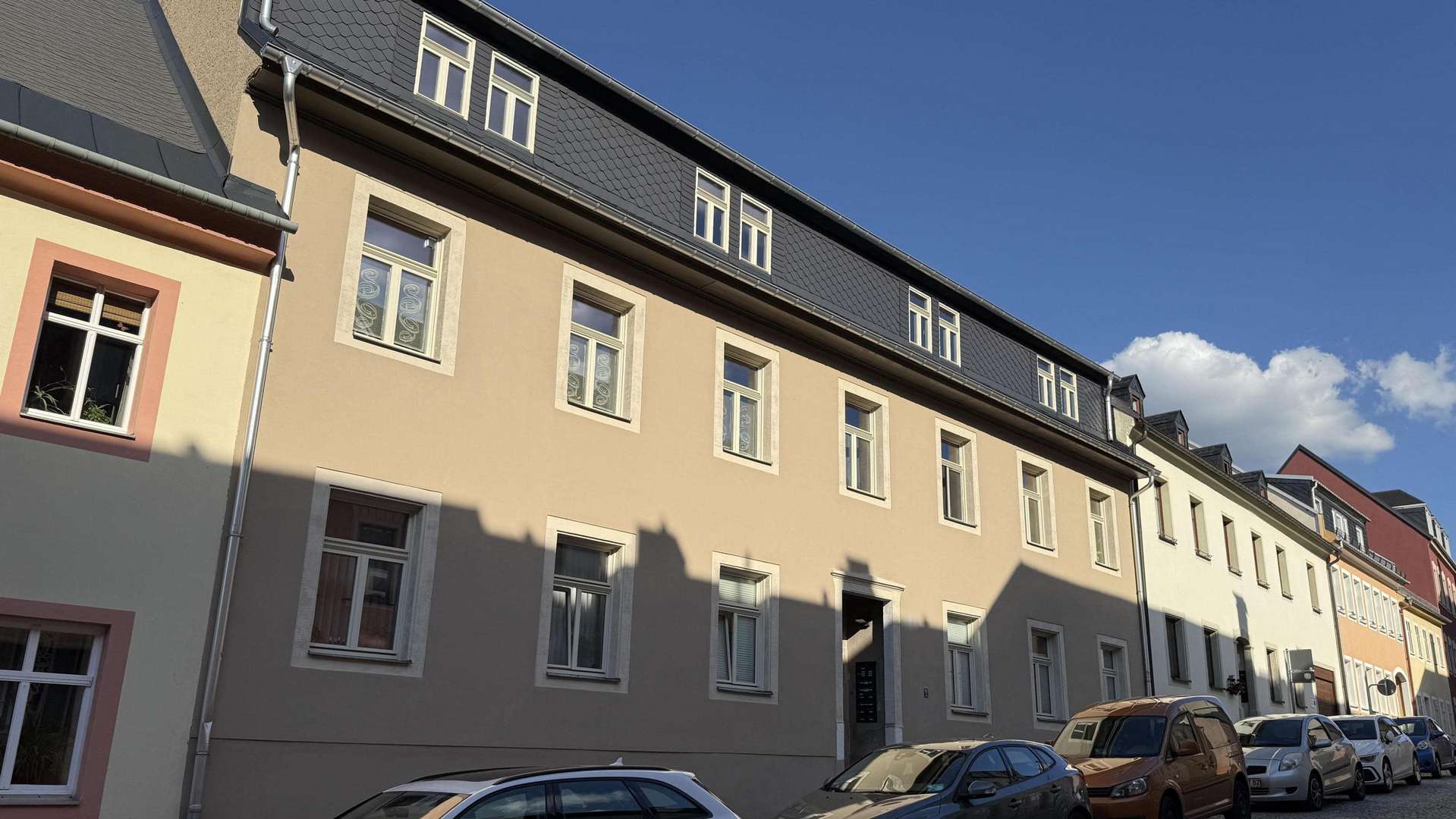 Außenansicht Außenansicht - Zwangsversteigerung Mehrfamilienhaus in 09456 Annaberg-Buchholz mit 766m² kaufen