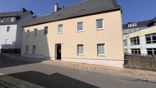 Stadthaus in 09419 Thum mit 79m² kaufen