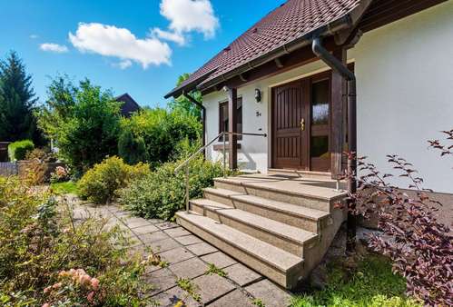 Einfamilienhaus in 09471 Königswalde mit 120m² kaufen