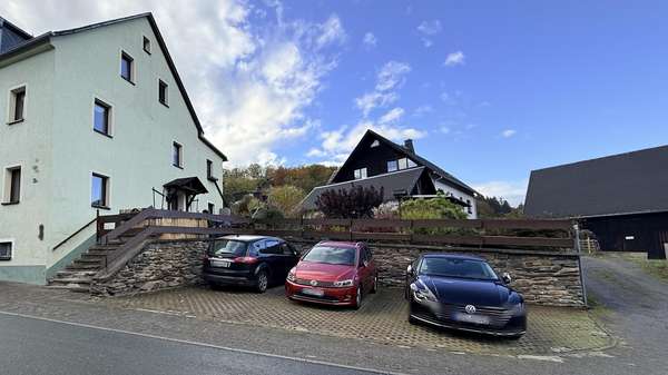3 bis 4 Stellplätze 3 bis 4 Stellplätze - Einfamilienhaus in 09518 Großrückerswalde mit 127m² kaufen
