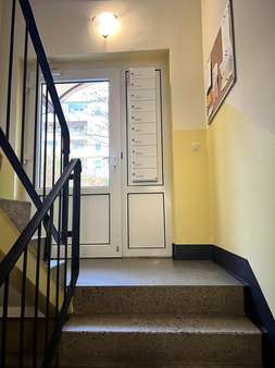 Treppenhaus Treppenhaus - Etagenwohnung in 08280 Aue-Bad Schlema mit 58m² kaufen