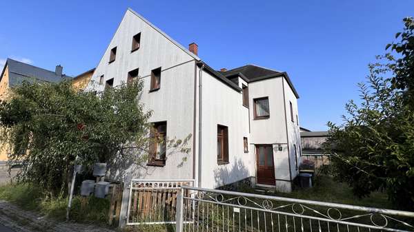 null - Zweifamilienhaus in 09376 Oelsnitz mit 200m² kaufen