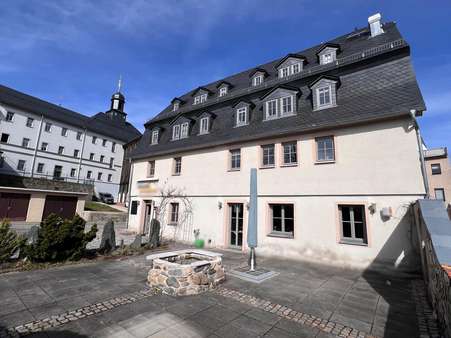 null - Mehrfamilienhaus in 09366 Stollberg mit 330m² kaufen