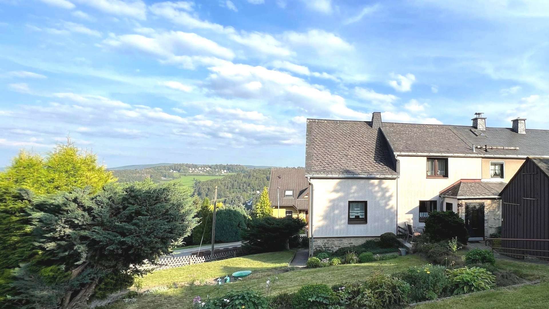 Ansicht West - Doppelhaushälfte in 08340 Schwarzenberg mit 103m² kaufen