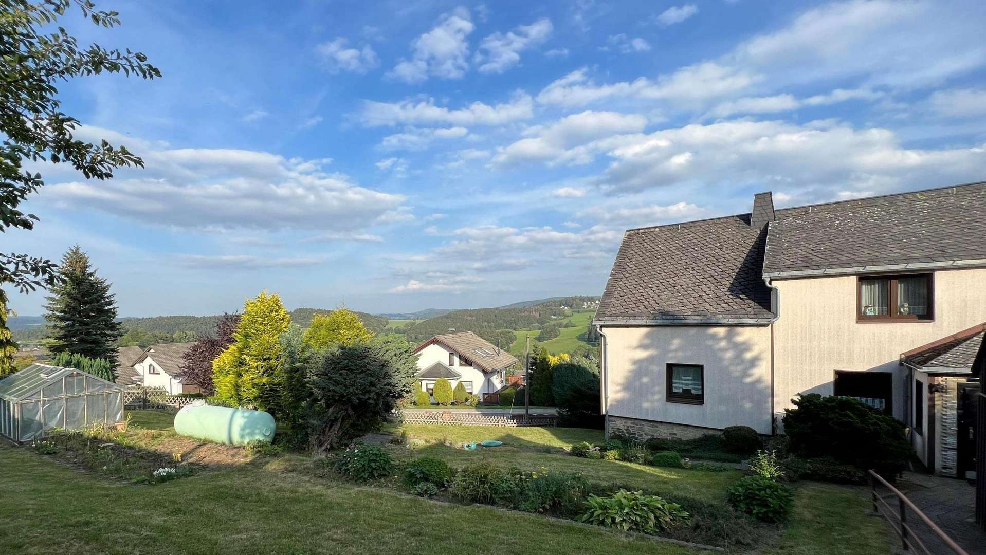 Ansicht West - Doppelhaushälfte in 08340 Schwarzenberg mit 103m² kaufen