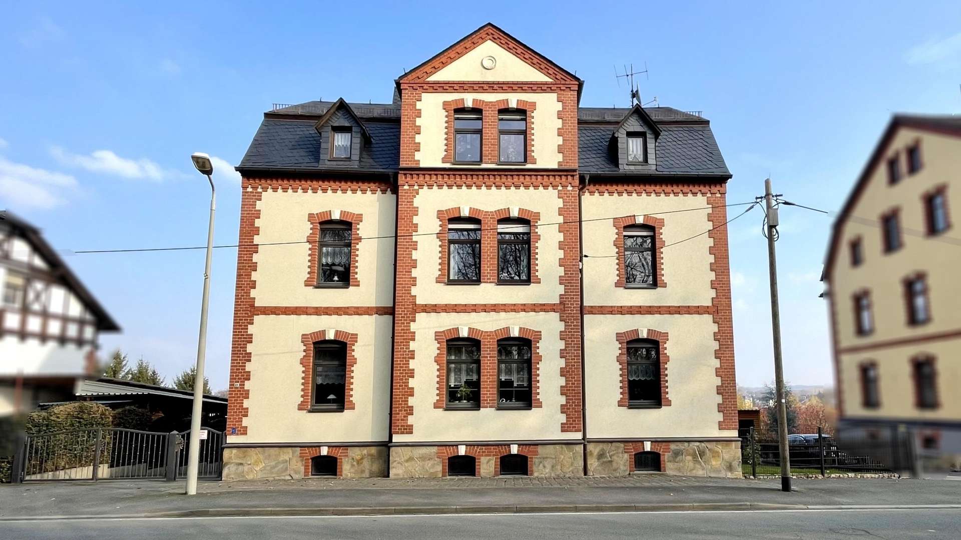 Mehrfamilienhaus- Frontansicht - Mehrfamilienhaus in 08058 Zwickau mit 288m² kaufen