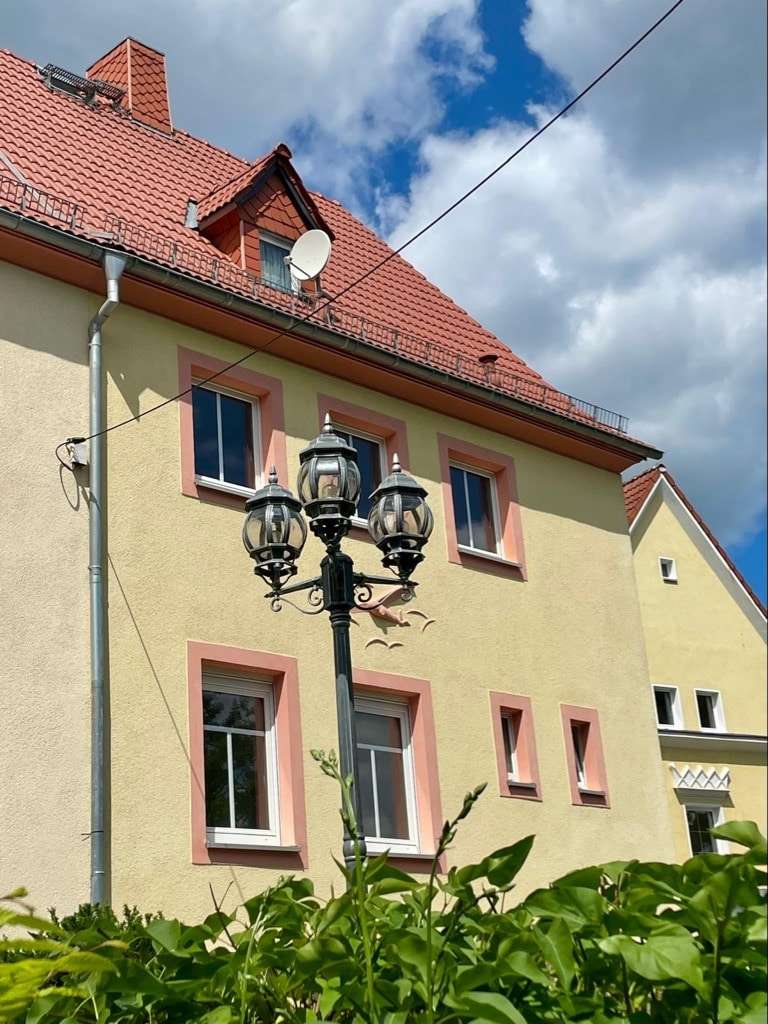 Frontansicht - Reihenendhaus in 08058 Zwickau mit 107m² kaufen