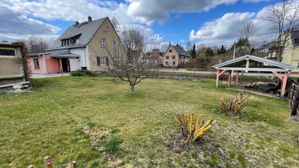 Grundstück mit Carport - Einfamilienhaus in 08412 Werdau mit 160m² kaufen