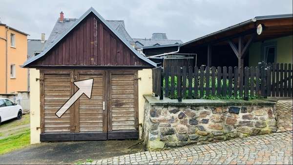 Garage - Zweifamilienhaus in 08118 Hartenstein mit 267m² kaufen