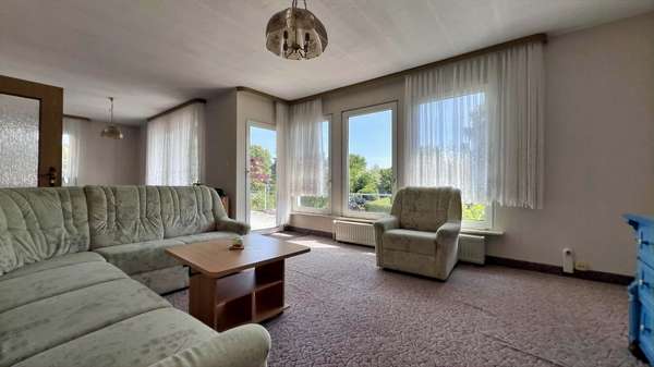 EG: Wohnzimmer - Einfamilienhaus in 08112 Wilkau-Haßlau mit 112m² kaufen