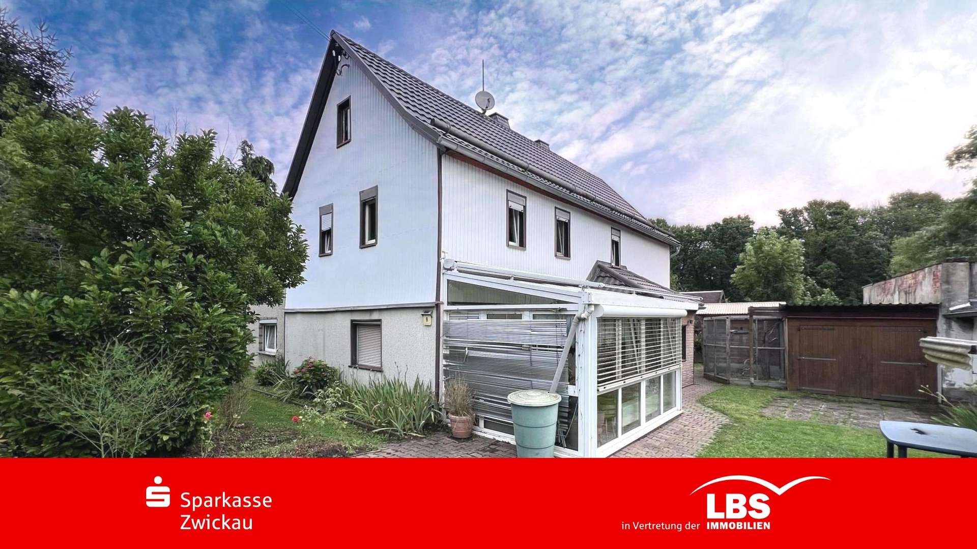 Gebäudeansicht Gebäudeansicht - Einfamilienhaus in 08115 Lichtentanne mit 128m² kaufen