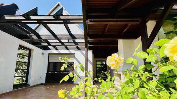 Terrasse Terrasse - Einfamilienhaus in 08060 Zwickau mit 120m² kaufen