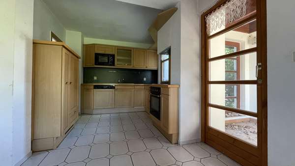 Küche mit Ausgang zur Terrasse Küche mit Ausgang zur Terrasse - Einfamilienhaus in 08060 Zwickau mit 120m² kaufen