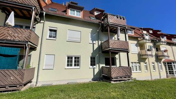 Rückansicht3 - Erdgeschosswohnung in 08412 Werdau mit 70m² kaufen