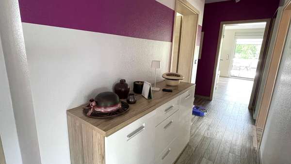 EG Diele EG Diele - Zweifamilienhaus in 08428 Langenbernsdorf mit 195m² kaufen