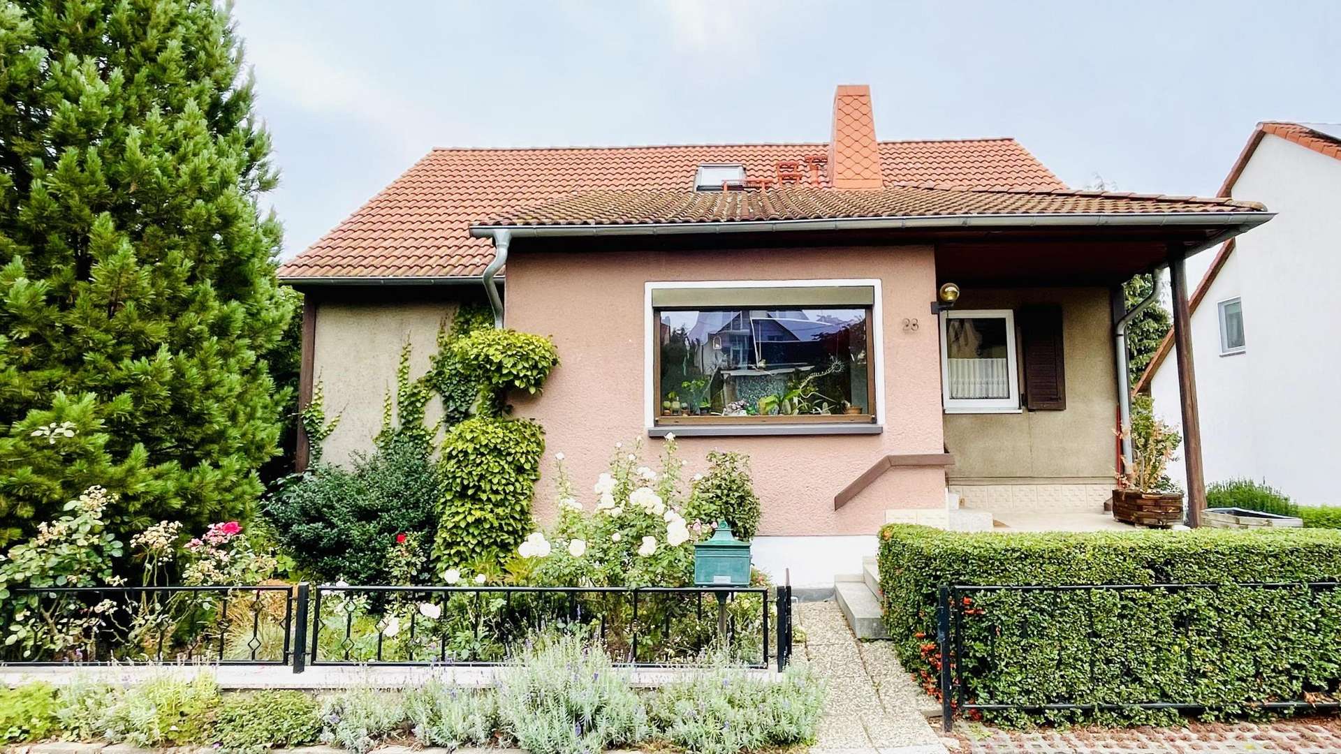 Objektansicht - Einfamilienhaus in 08062 Zwickau mit 140m² kaufen