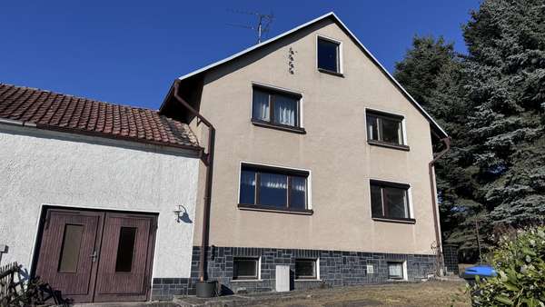Giebelseite - Bauernhaus in 07919 Langenbach mit 130m² kaufen