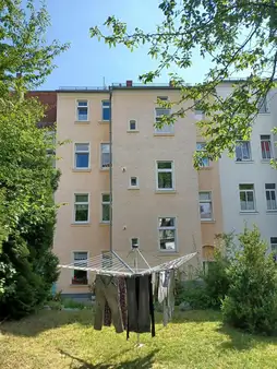 Schönes Dreifamilienhaus !!