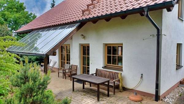 Terrasse - Einfamilienhaus in 08529 Plauen mit 169m² kaufen