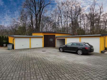 Garagen und Werkstatt - Einfamilienhaus in 08523 Plauen mit 251m² kaufen