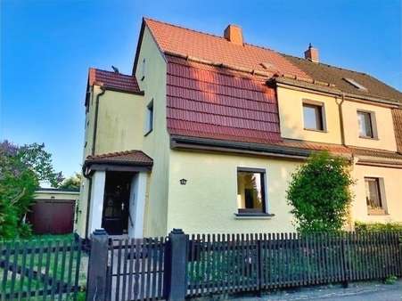 Hausansicht - Doppelhaushälfte in 08468 Reichenbach mit 94m² kaufen