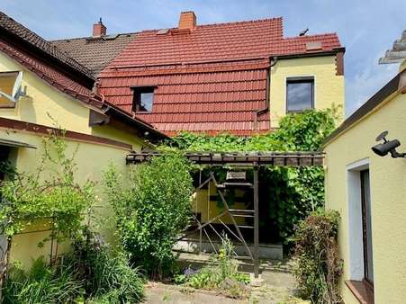 Hausansicht Hausansicht - Doppelhaushälfte in 08468 Reichenbach mit 94m² kaufen