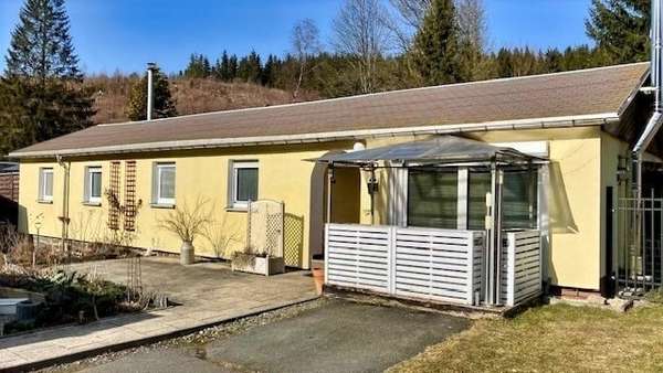 Vorderansicht - Bungalow in 08262 Muldenhammer mit 108m² kaufen