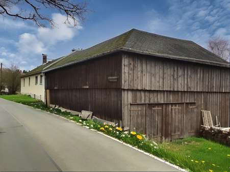 Straßenansicht - Einfamilienhaus in 08258 Markneukirchen mit 115m² kaufen
