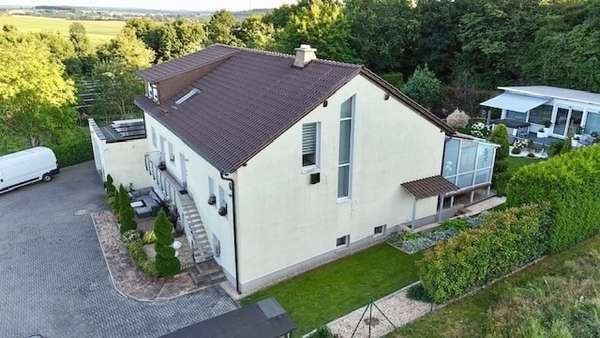 Hausansicht - Zweifamilienhaus in 08468 Reichenbach mit 245m² kaufen