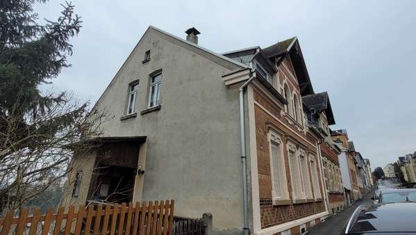 Ansicht Giebelseite  - Reihenendhaus in 08499 Mylau mit 155m² kaufen