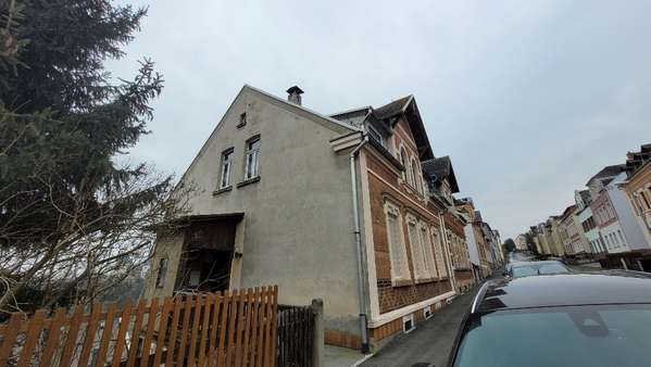 Ansicht Giebelseite  - Reihenendhaus in 08499 Mylau mit 155m² kaufen