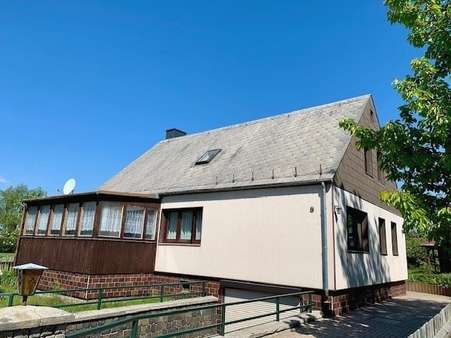 Hausansicht Hausansicht - Einfamilienhaus in 08468 Reichenbach mit 158m² kaufen