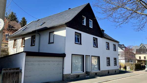 Straßenansicht - Einfamilienhaus in 08236 Ellefeld mit 113m² kaufen