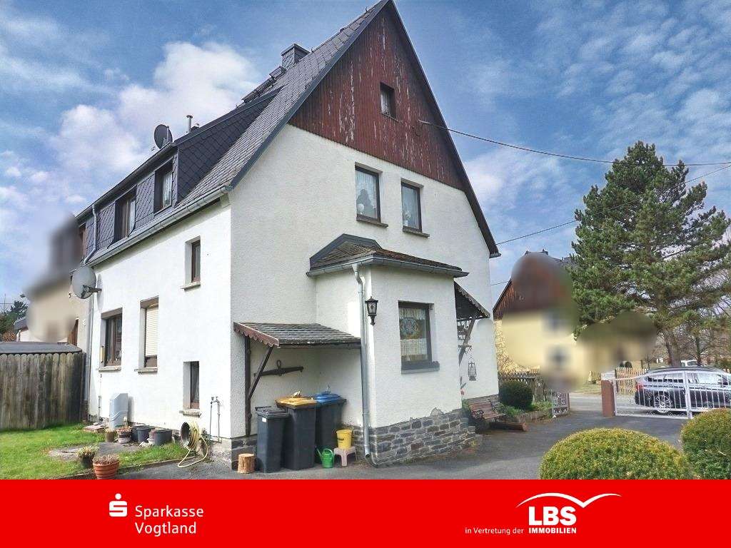 Seitenansicht - Doppelhaushälfte in 08606 Oelsnitz mit 94m² kaufen